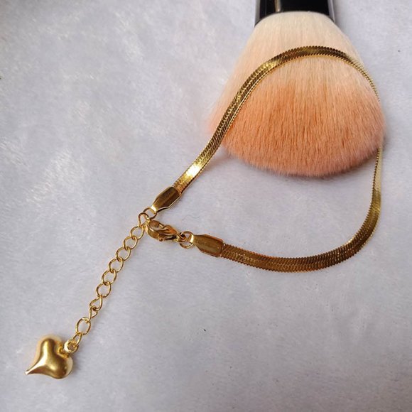 Heart Snake Chain Bracelet - Picture 7 of 9